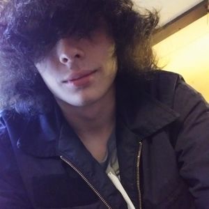 Meet your Posher, Justin